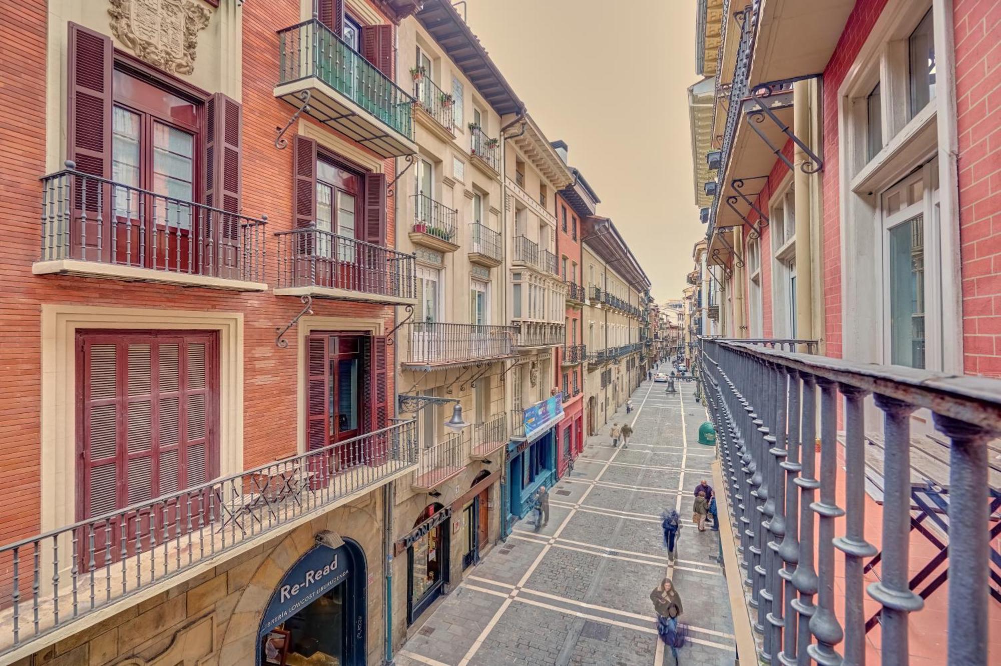 Heart Of Pamplona Apartments III By Clabao Exterior foto
